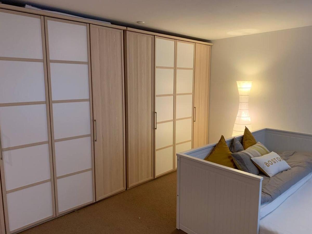 Charming 2-Bed Apartment In Arlesheim 15 Min Basel Kültér fotó